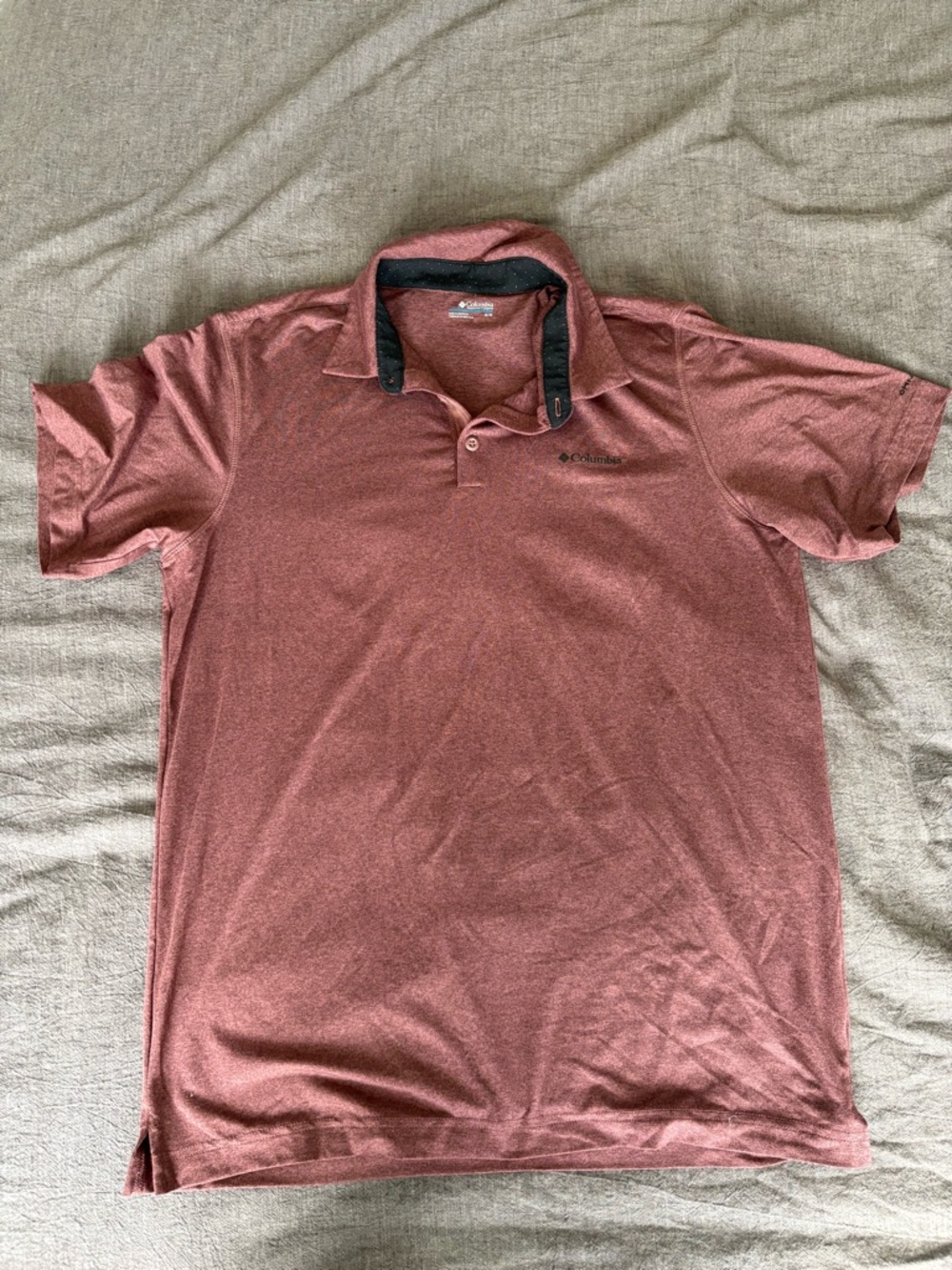 Columbia Men's Polo in Heathered Rust Red